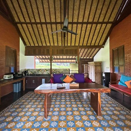 Tirta Padi Villa Ubud Exterior photo