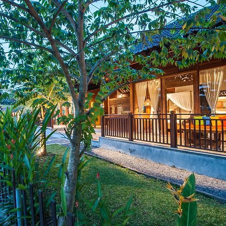 Tirta Padi Villa Ubud Exterior photo