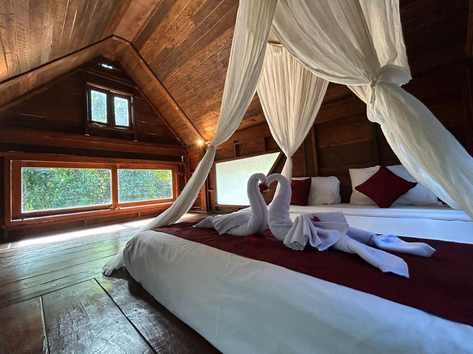 Tirta Padi Villa Ubud Exterior photo
