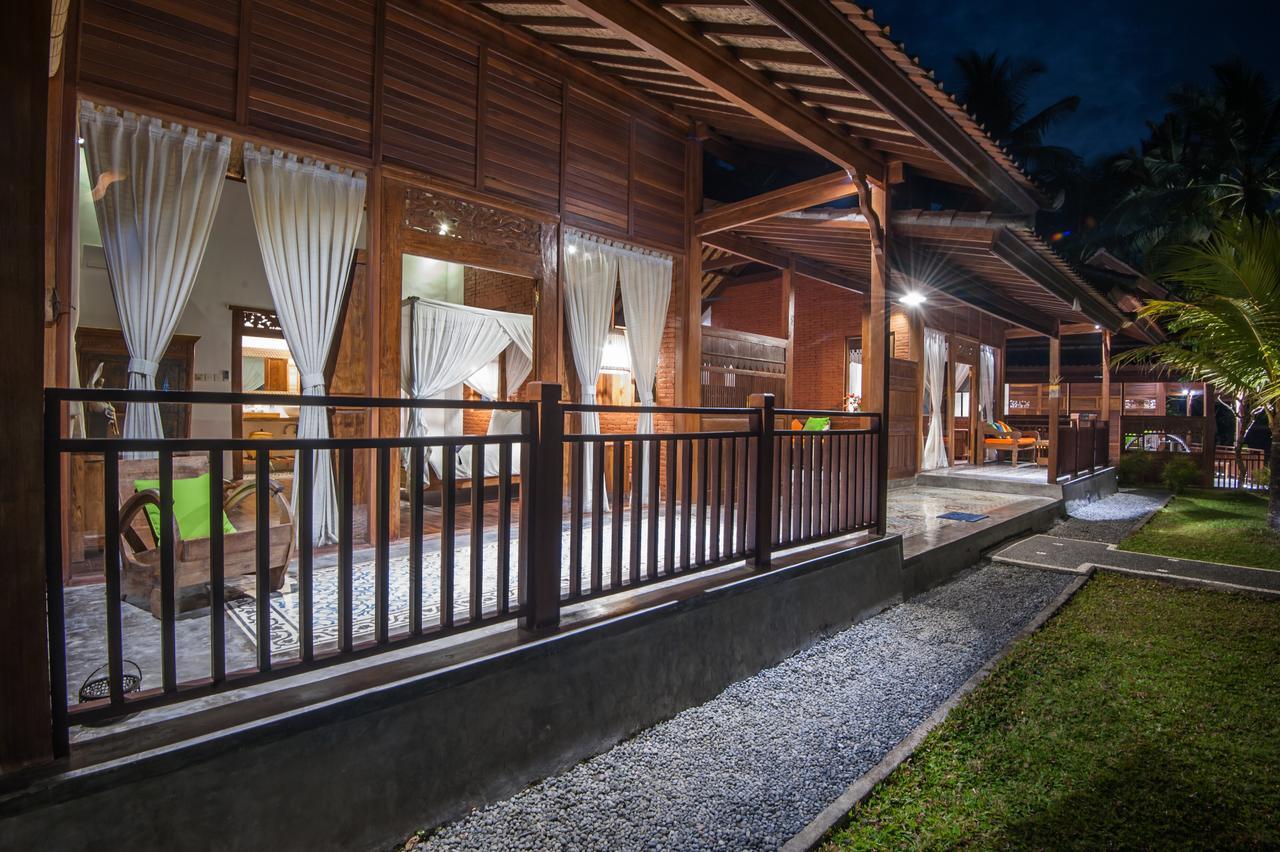 Tirta Padi Villa Ubud Exterior photo