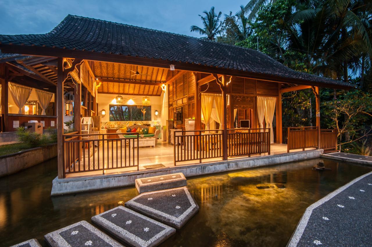 Tirta Padi Villa Ubud Exterior photo