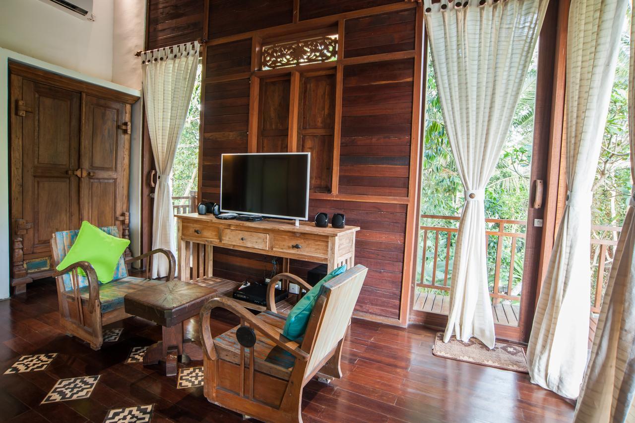 Tirta Padi Villa Ubud Exterior photo